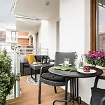 RentPlanet - Apartament Pułaskiego